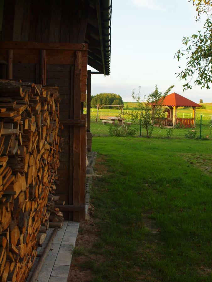 Wakacje U Babci Krysi Gorno  ภายนอก รูปภาพ